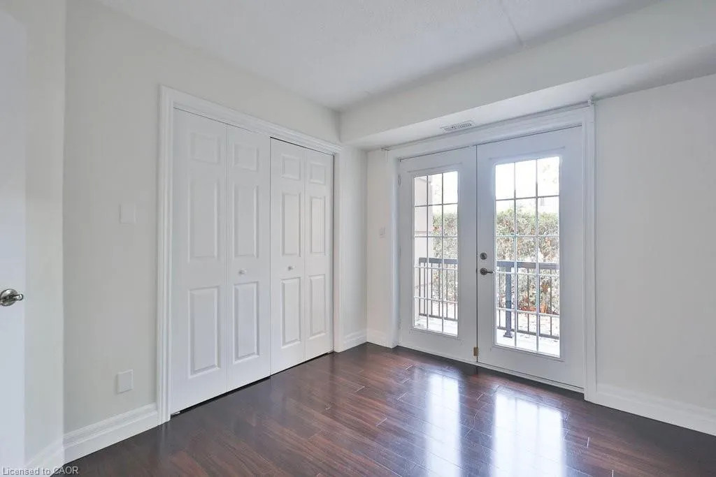 2035 Appleby Line, #113