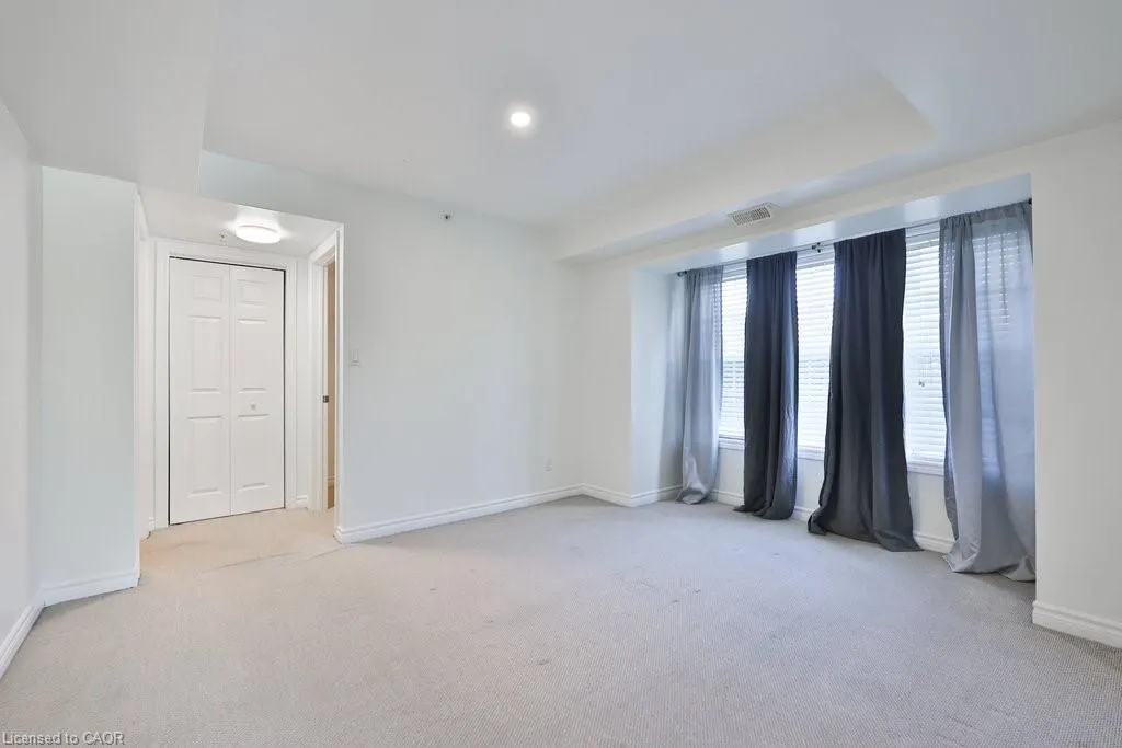 2035 Appleby Line, #113