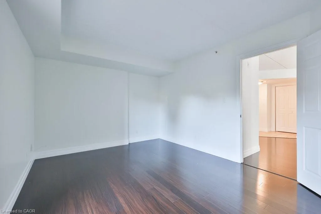2035 Appleby Line, #113