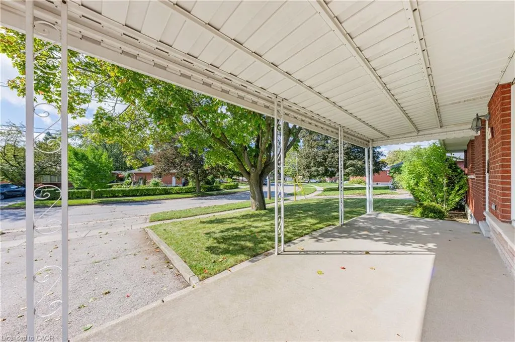 23 Sunnylea Crescent