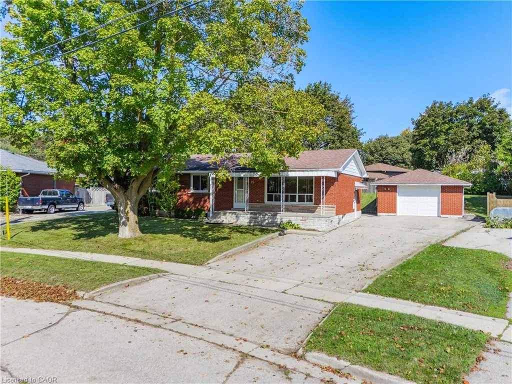 23 Sunnylea Crescent