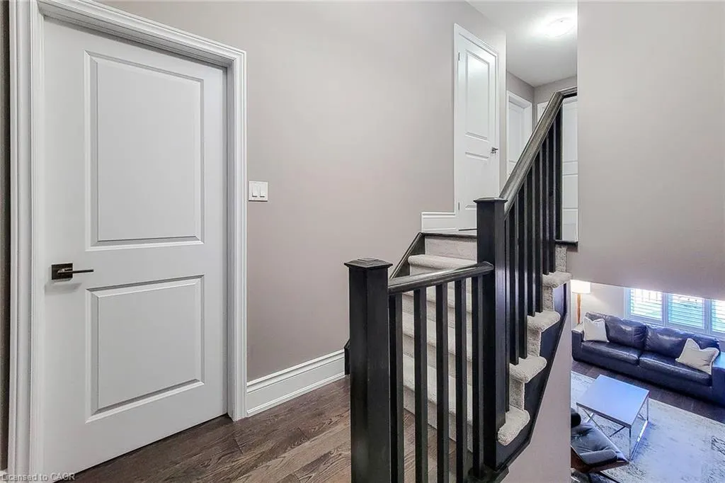 19 Dresser Lane