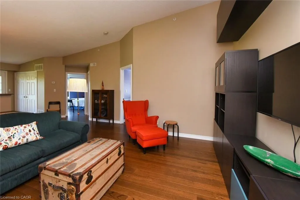 2065 Appleby Line, #411