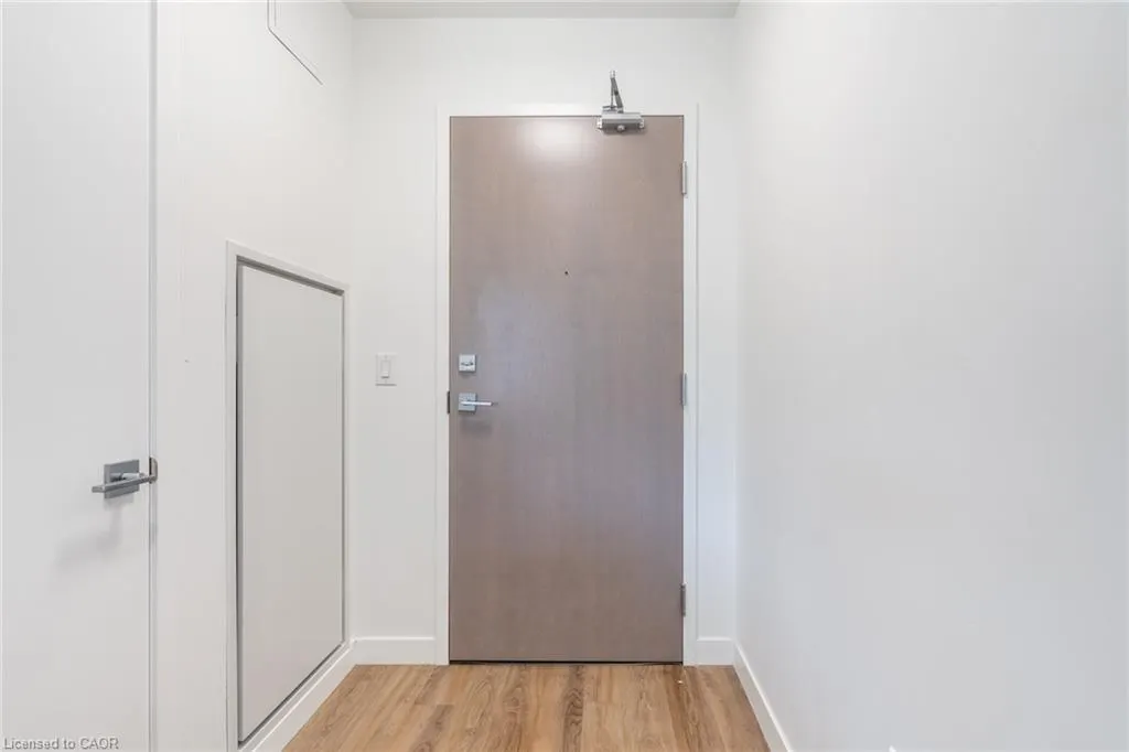 467 Charlton Avenue E, #308