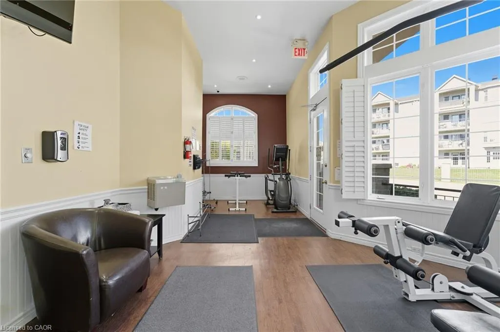 1421 Walkers Line, #304