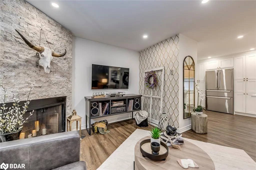 1496 Pilgrims Way, #113