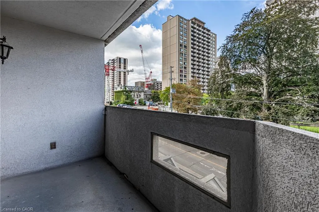 67 Caroline Street S, #304 (3D)