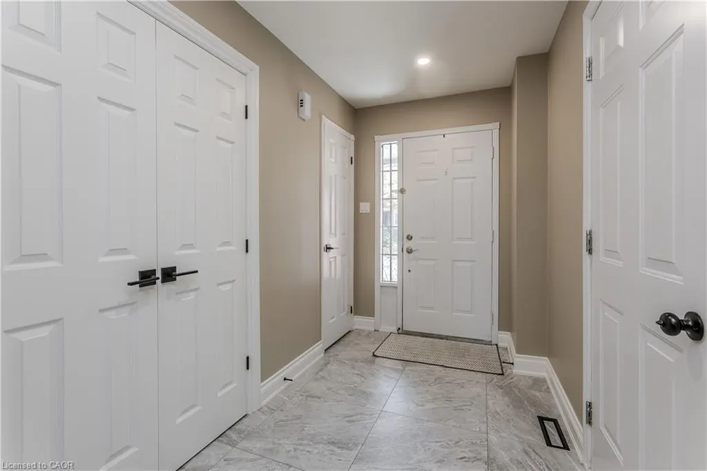 1415 Hazelton Boulevard, #23