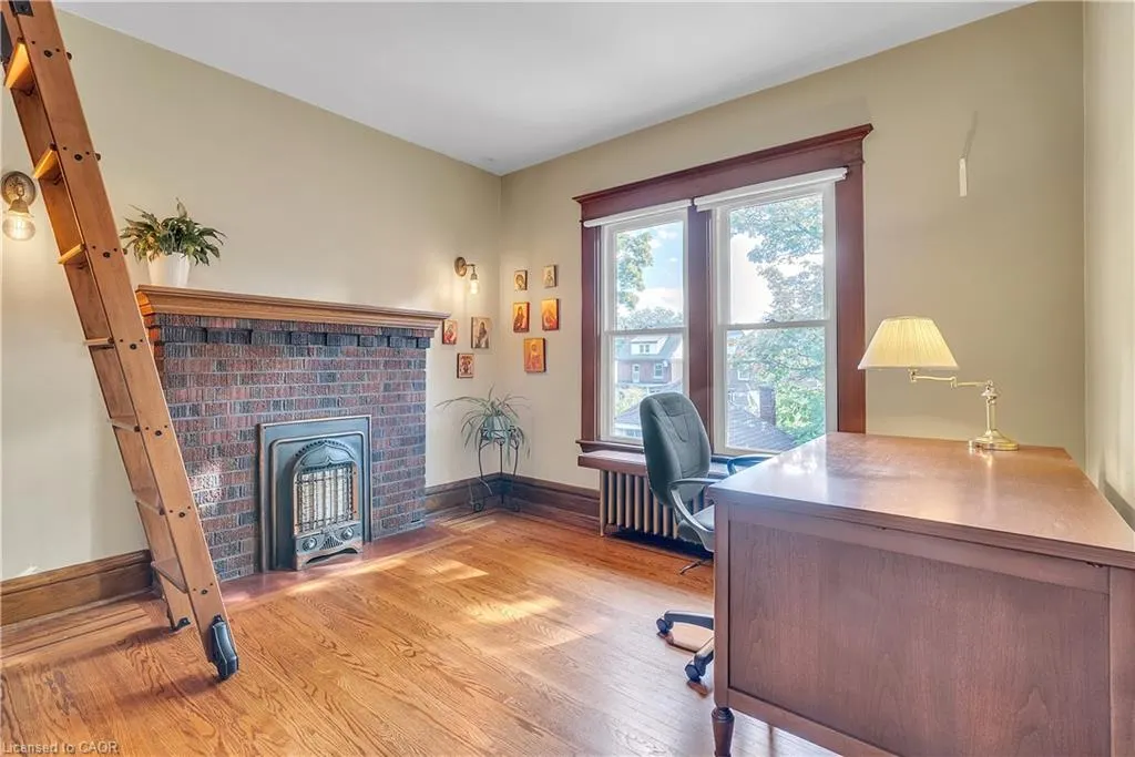 121 St Clair Avenue