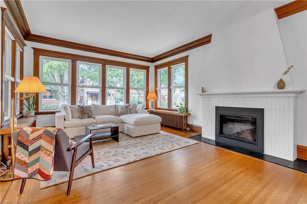 121 St Clair Avenue