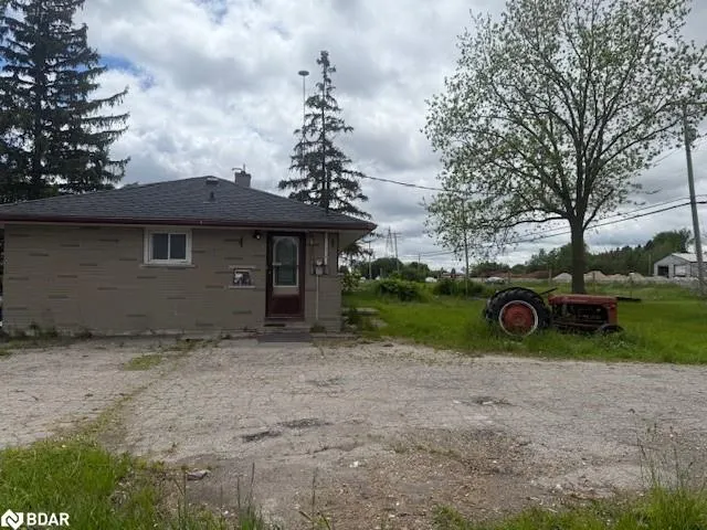7121 Hwy 124 S