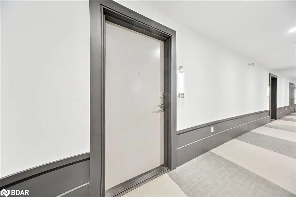 10 Concord Place, #412