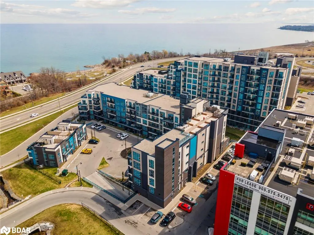 10 Concord Place, #412