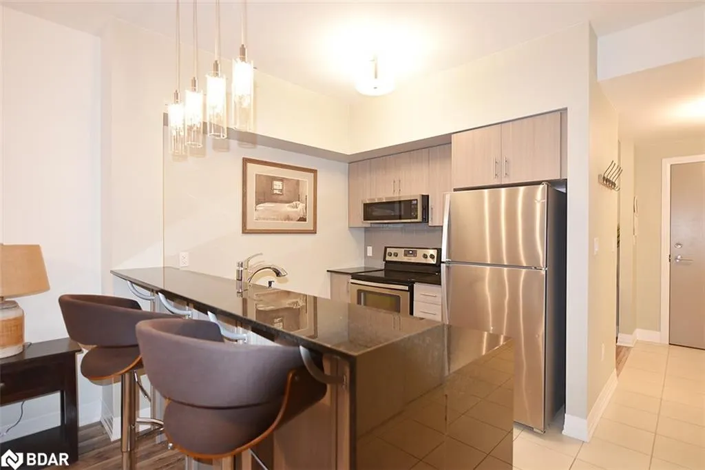 10 Concord Place, #412