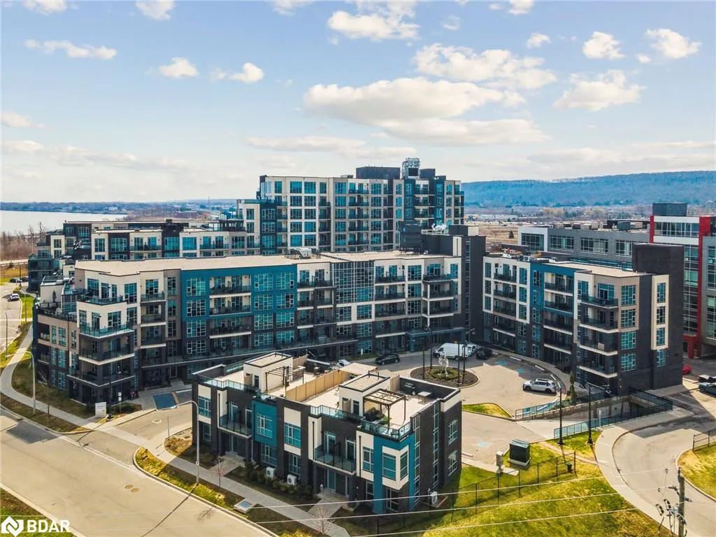 10 Concord Place, #412
