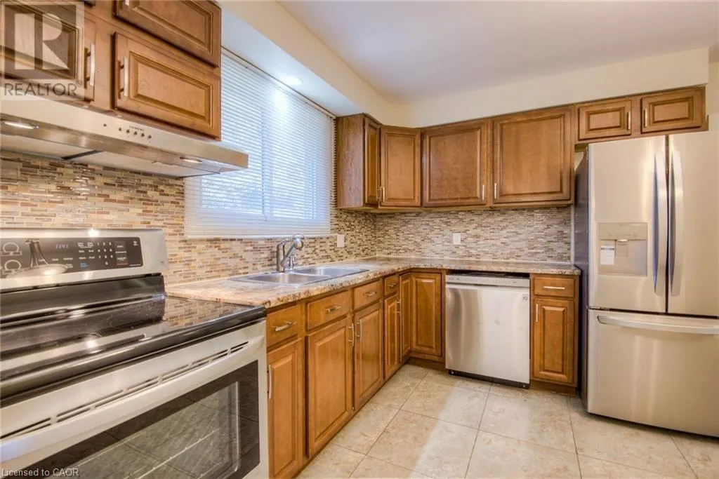 53 Amos Avenue, #A