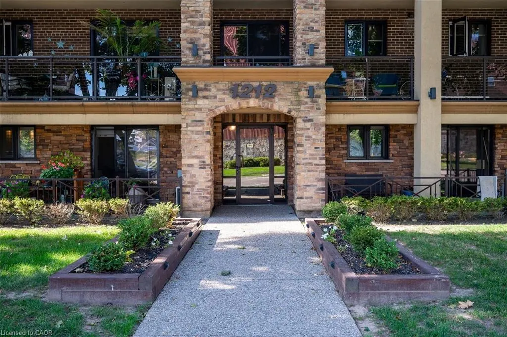 1212 Fennell Avenue E, #303