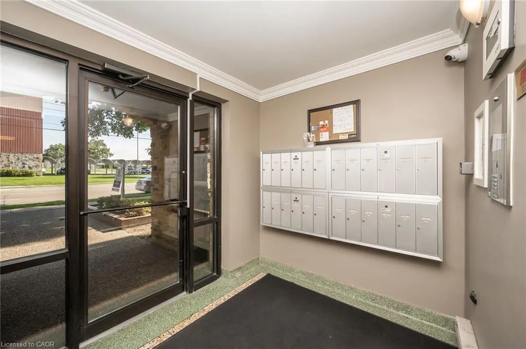 1212 Fennell Avenue E, #303
