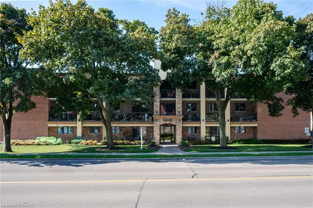 1212 Fennell Avenue E, #303