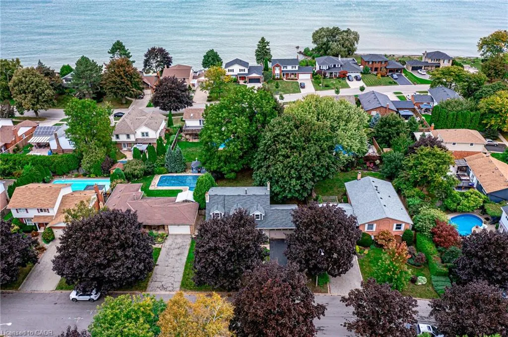 15 Blue Forest Drive