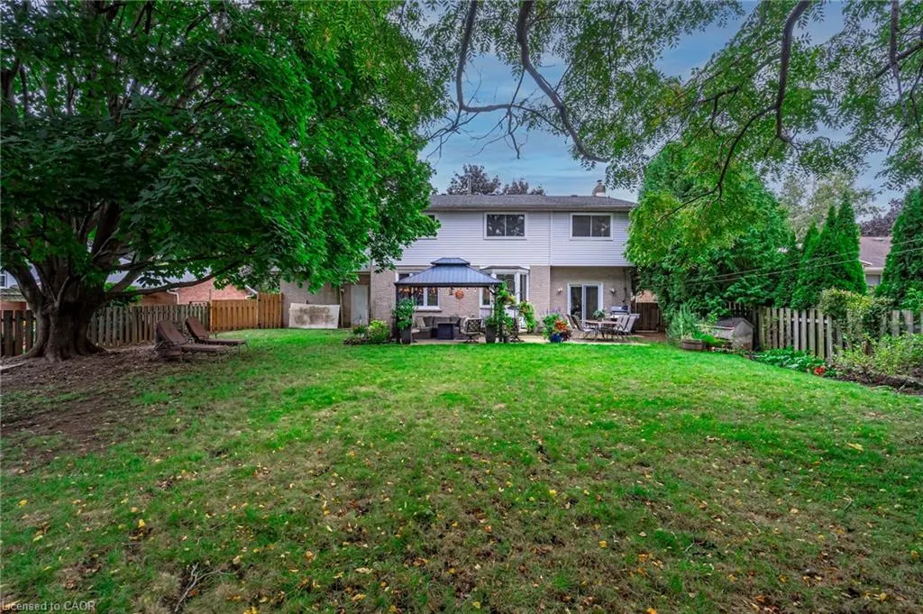 15 Blue Forest Drive