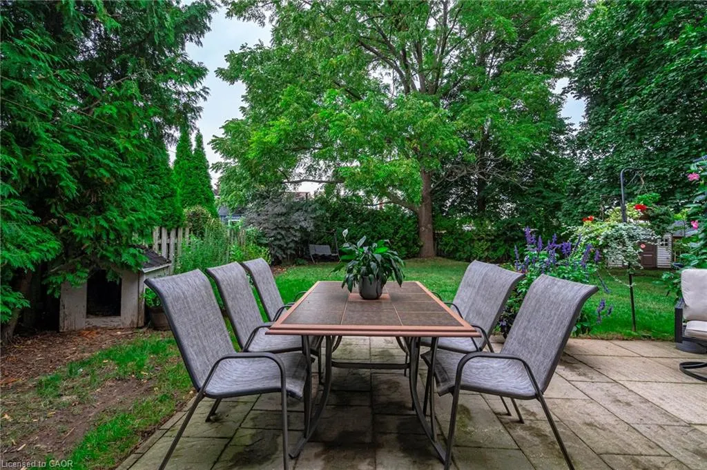 15 Blue Forest Drive
