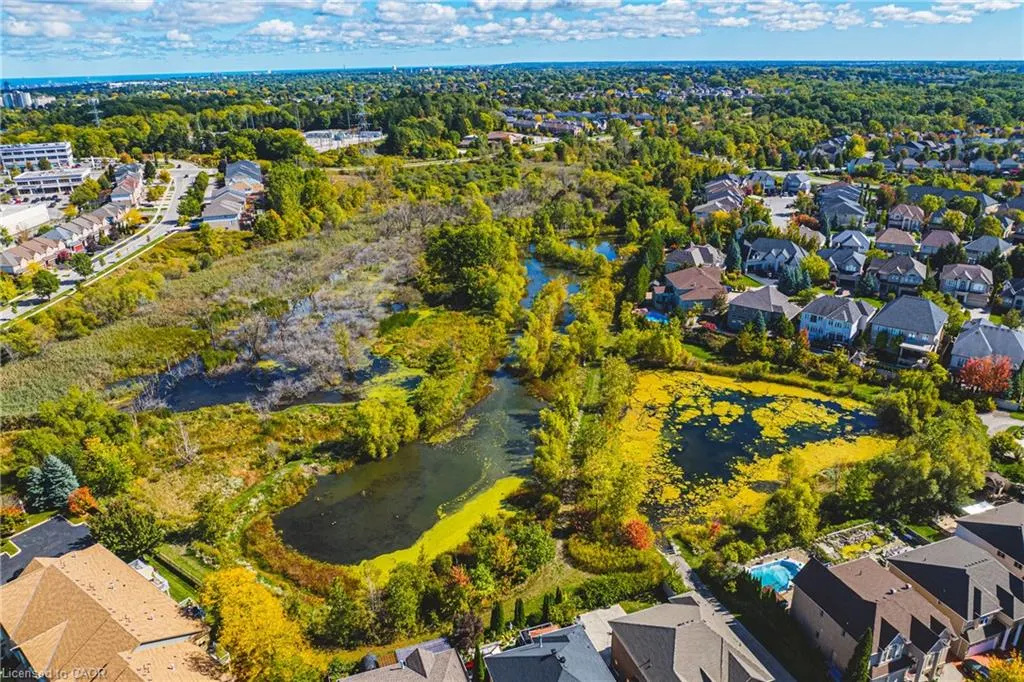 990 Golf Links Road, #308
