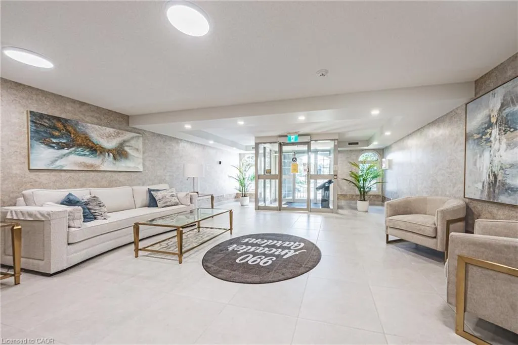990 Golf Links Road, #308