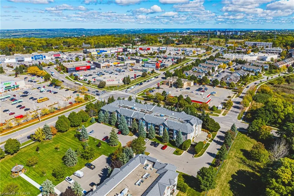 990 Golf Links Road, #308