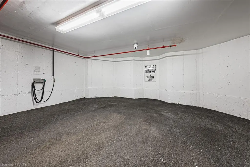 990 Golf Links Road, #308