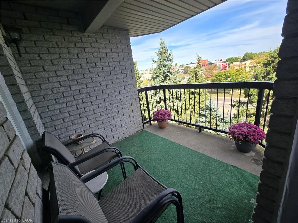 990 Golf Links Road, #308