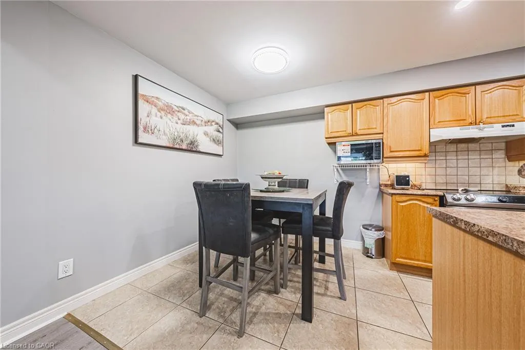 990 Golf Links Road, #308