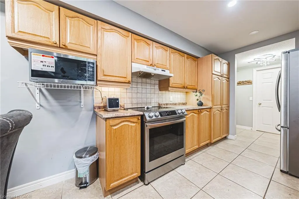 990 Golf Links Road, #308