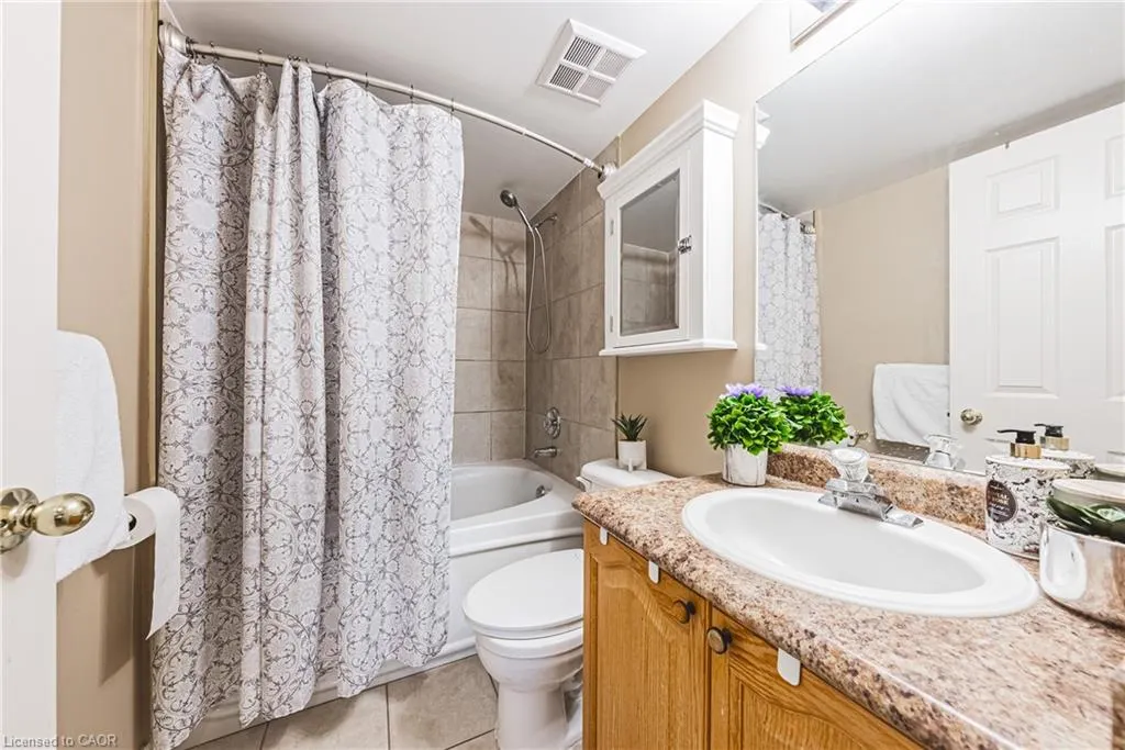 990 Golf Links Road, #308