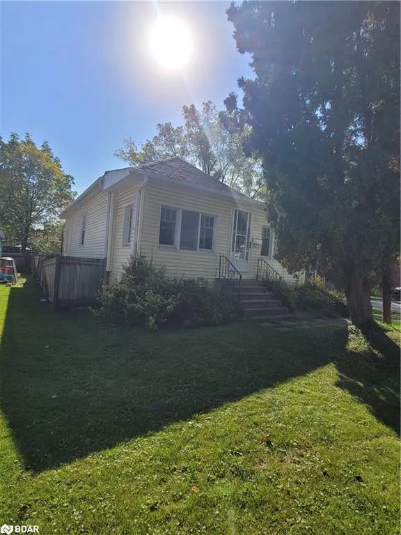 88 Robert Street