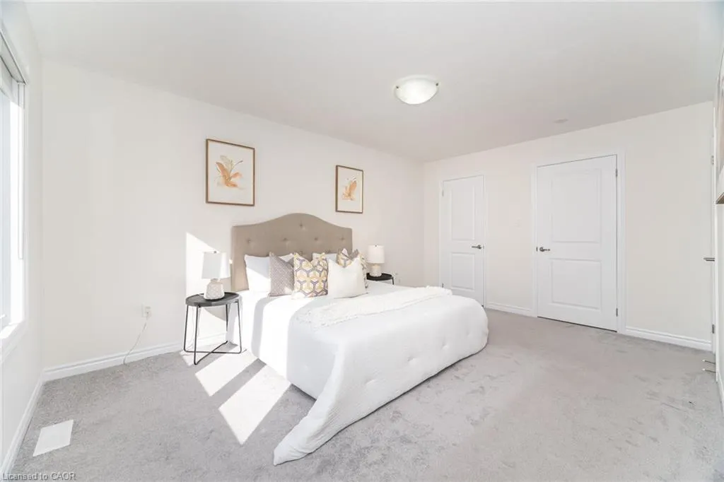 305 Garner Road, #102