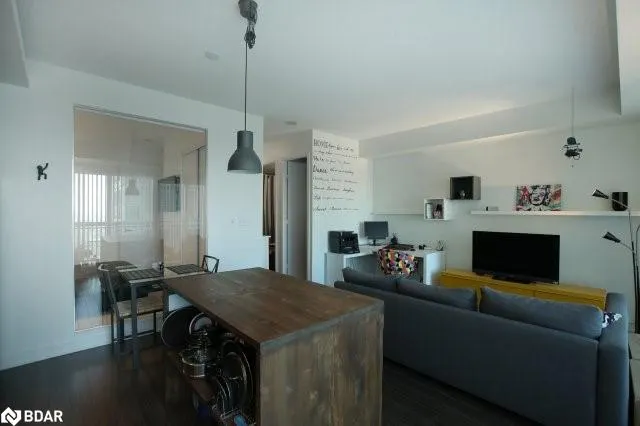 165 Legion Road N, #2231