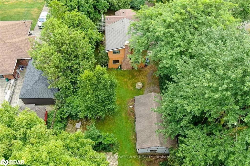 11369 22 Side Road