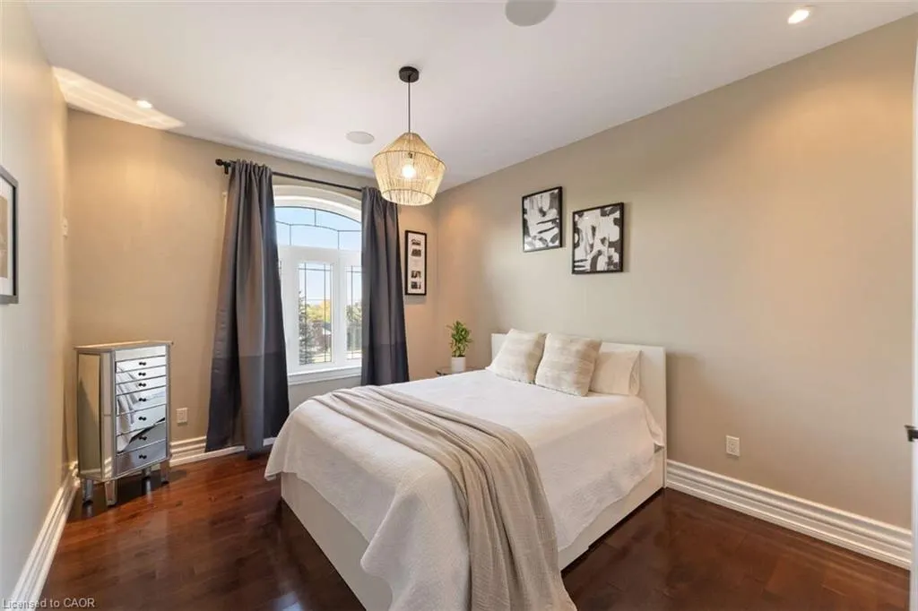 82 Margaret Avenue