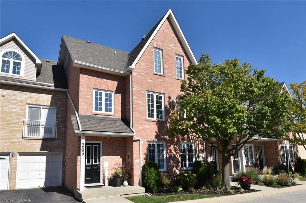 2075 Walkers Line, #203