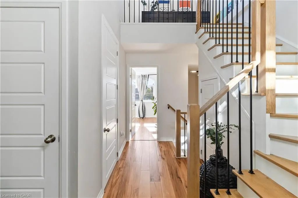 405 Plains Road E, #25