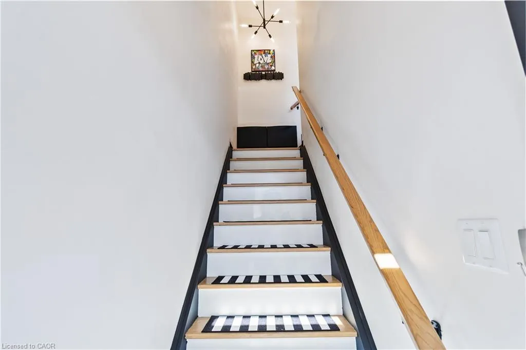 405 Plains Road E, #25