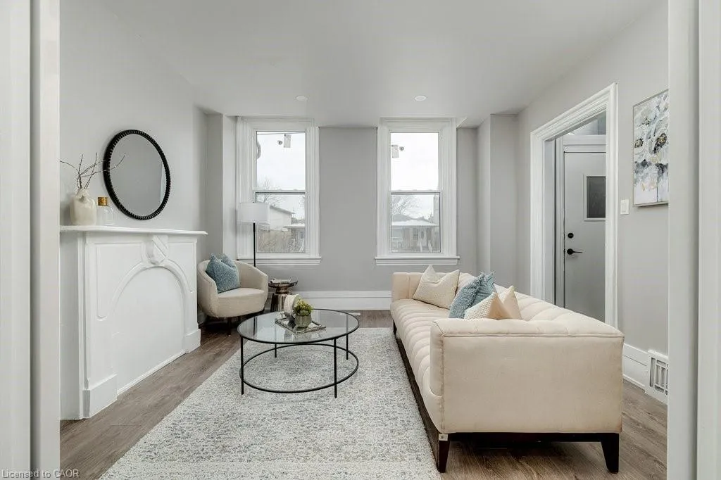 125 Cathcart Street, #LOWER