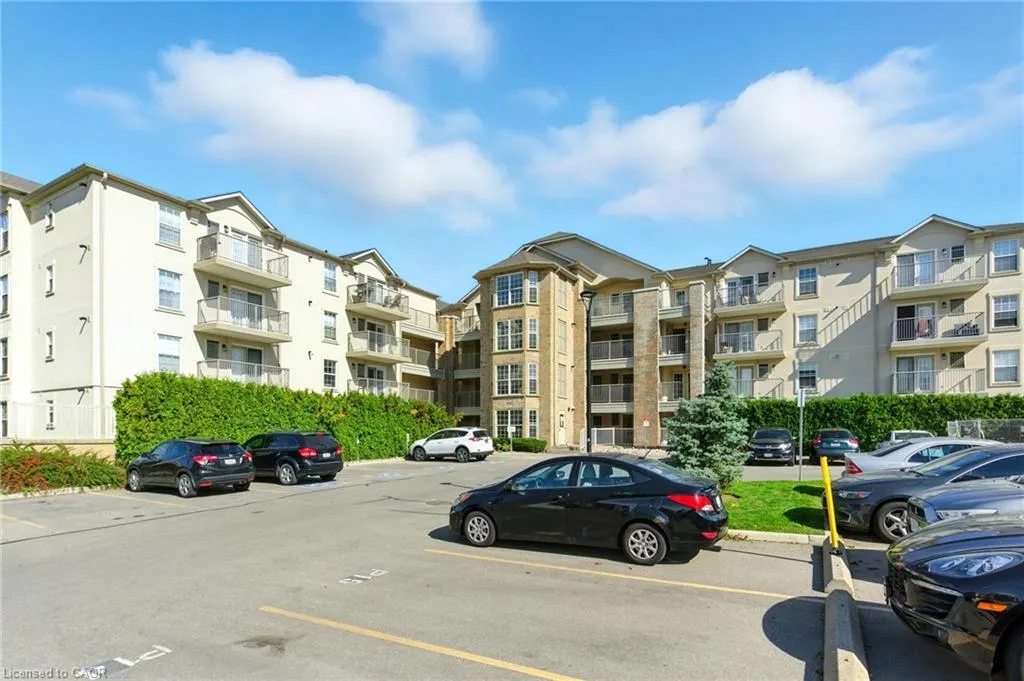 1490 Bishops Gate, #305