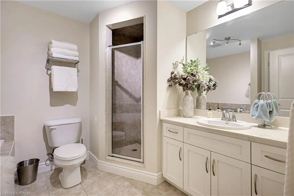 125 Wilson Street W, #108