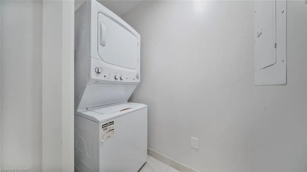 118 King Street E, #520