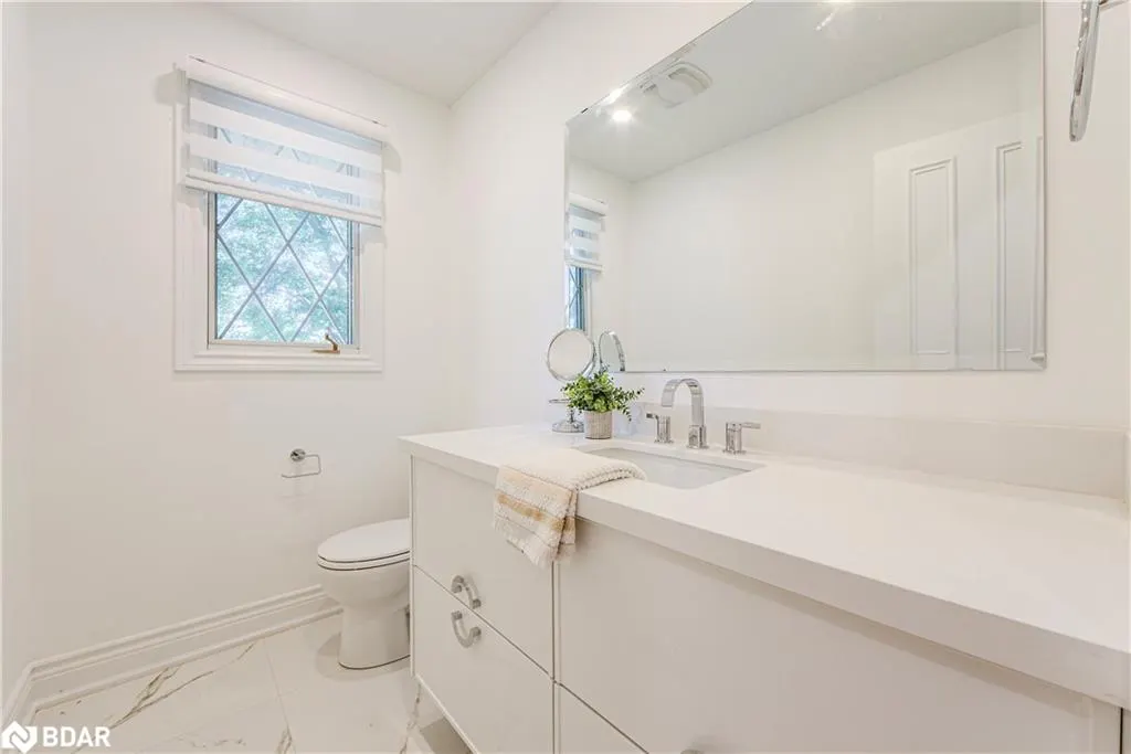 30 Birkbank Drive