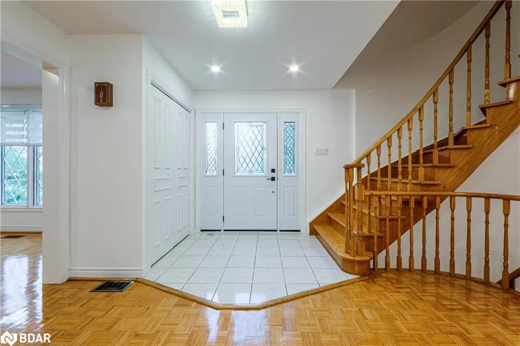 30 Birkbank Drive