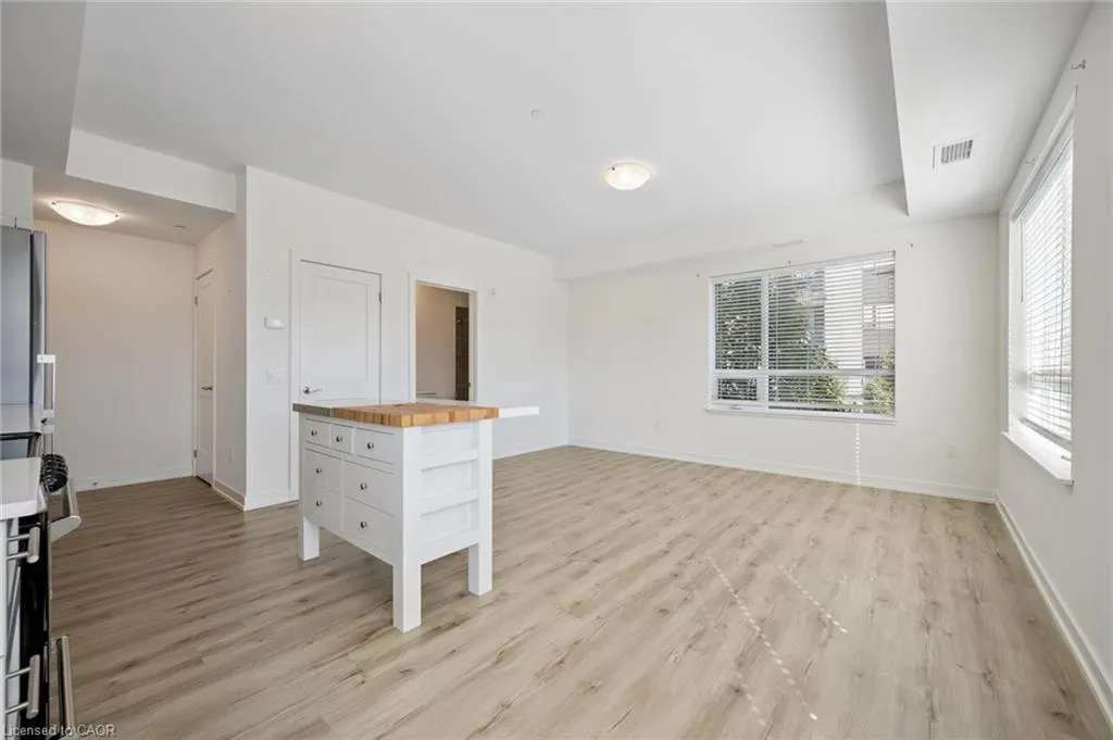 247 Northfield Drive E, #202