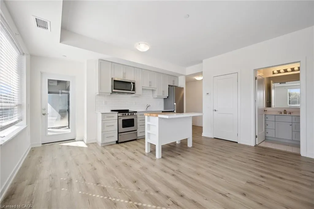 247 Northfield Drive E, #202